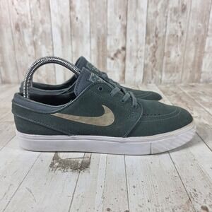Nike SB Stefan Janoski Dark Green Suede Skate Shoes 855629-391 Mens 7 Womens 8.5